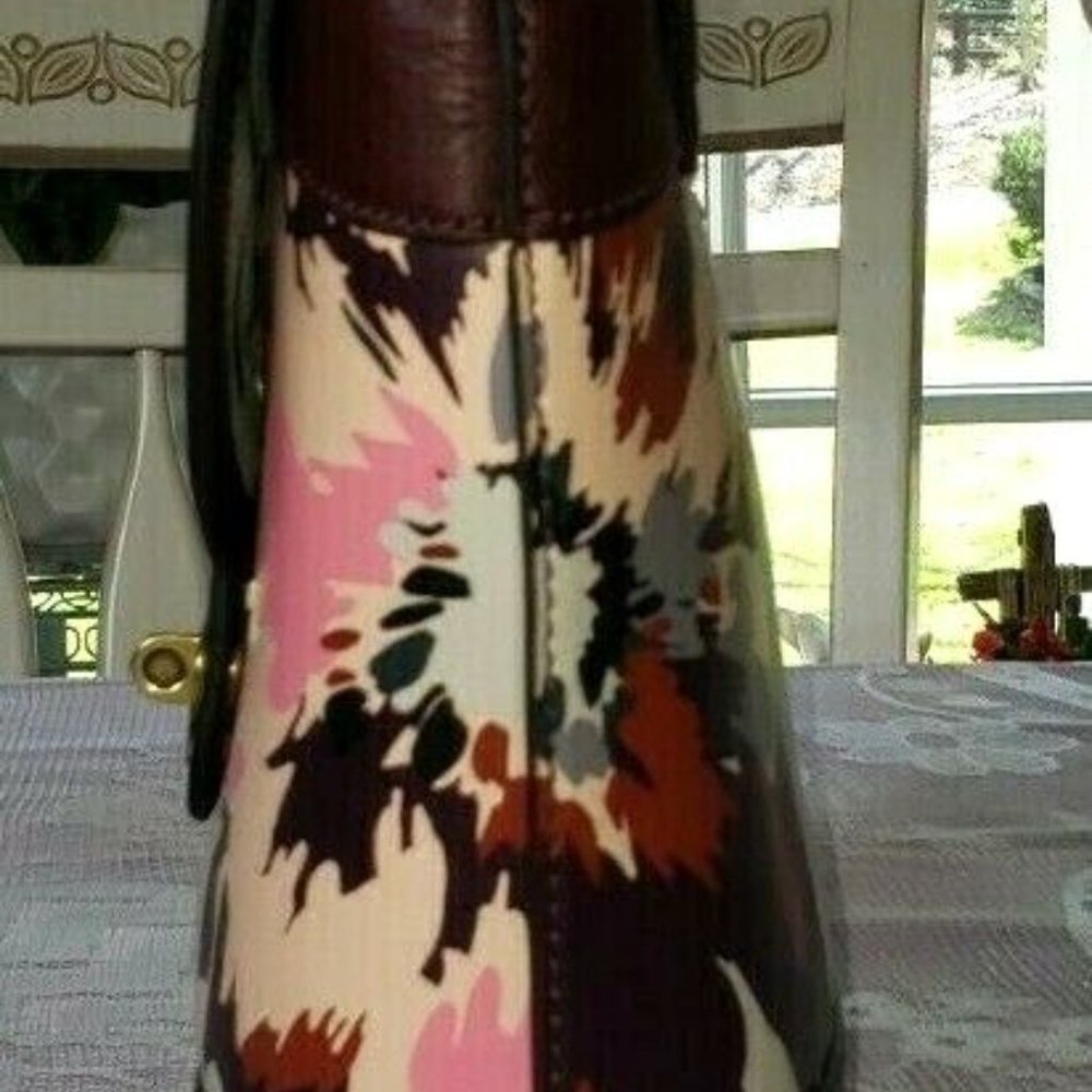 Fossil Clara Bucket Satchel Crossbody Handbag W/L… - image 4